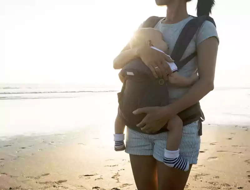 different kinds of baby carrier for petite moms