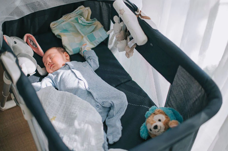 Benefits of using a Bassinet for High Bed: