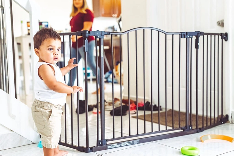 put your baby gate to the Room of Your Little One