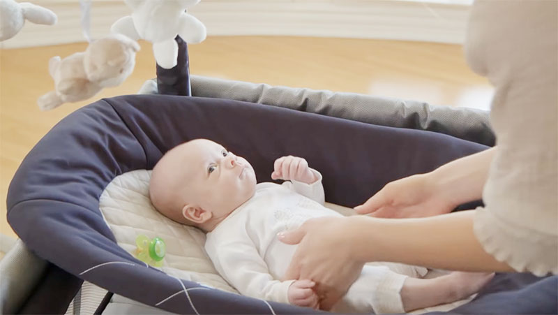 How to use a bedside bassinet safely 