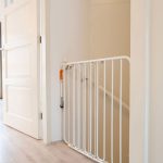 HOW TO CHOOSE RIGHT BABY GATE FOR YOUR HOME
